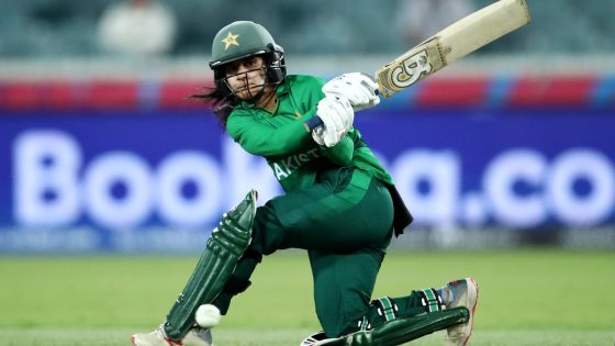 Javeria Khan announces retirement from international cricket – MASHAHER