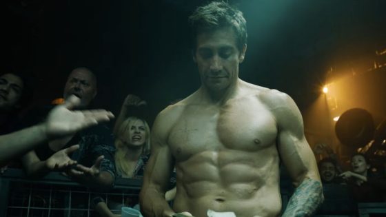 Jake Gyllenhaal Says Violently Fighting In Glass And On Dirty Floors In Road House Led To Him Getting A Staph Infection, And It Sounds Pretty Gross – MASHAHER