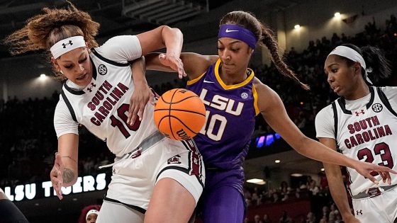 South Carolina’s Kamilla Cardoso shoves LSU’s Flau’jae Johnson sparking skirmish in wild end to SEC title game – MASHAHER