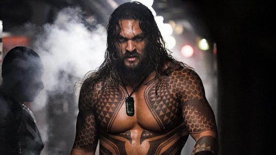 Jason Momoa Admits His Infamous Shirtless Aquaman Scene Looks So Great Because He Chugged A Guinness: ‘I Had Been Deprived For So Long’ – MASHAHER