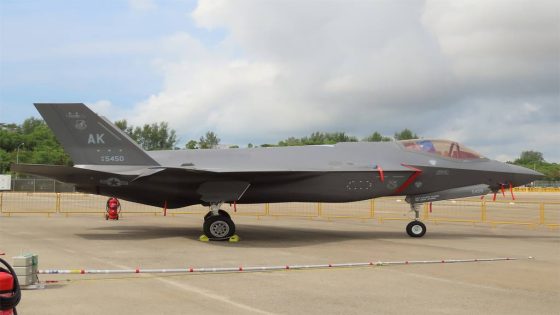 Singapore to buy eight F-35 jets, raise defense budget – MASHAHER