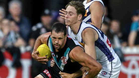 Fremantle coach Justin Longmuir says best wing combination still ‘a work in progress’ – MASHAHER