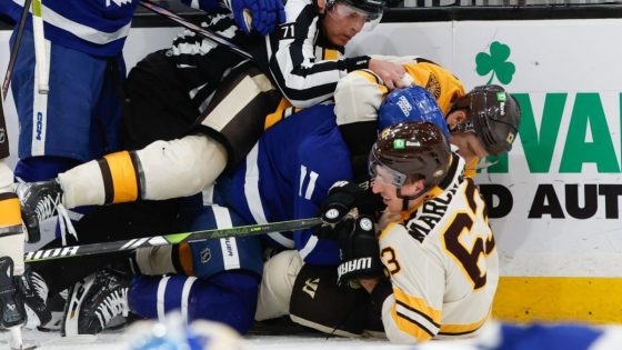 This mic’d up video of Brad Marchand in Bruins-Leafs is pure gold – MASHAHER