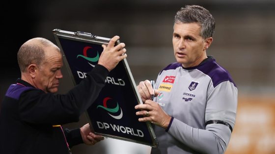 Fremantle re-signs coach Justin Longmuir on one-year extension, until end of 2025, under pressure coach contract, latest news – MASHAHER