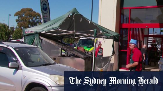 Couple rushed to hospital after barbecue catches alight at Adelaide Bunnings – MASHAHER