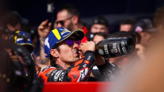 Vinales wins Portugal MotoGP sprint after Bagnaia error – MASHAHER