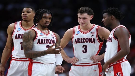 Tearful Caleb Love left to lament missed chances as Arizona falters in Sweet 16 yet again – MASHAHER