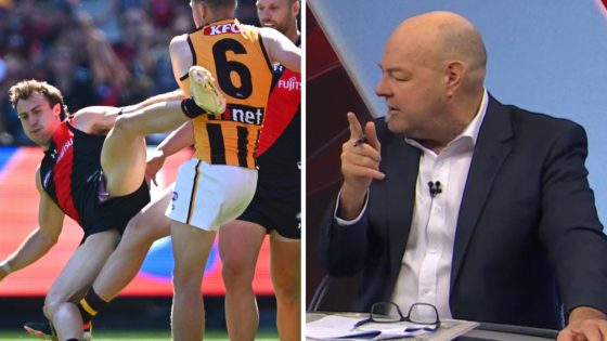 Hawthorn challenging James Sicily kicking at Tribunal, Mark Robinson reaction, low act, video, latest news – MASHAHER