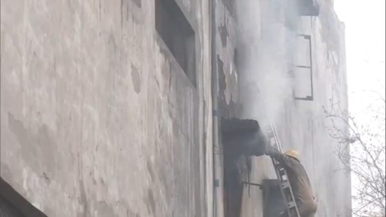 Delhi: Fire breaks out at plastic factory in Narela – MASHAHER