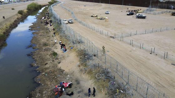 Texas immigration law blocked again, just hours after Supreme Court allowed state to arrest migrants – MASHAHER