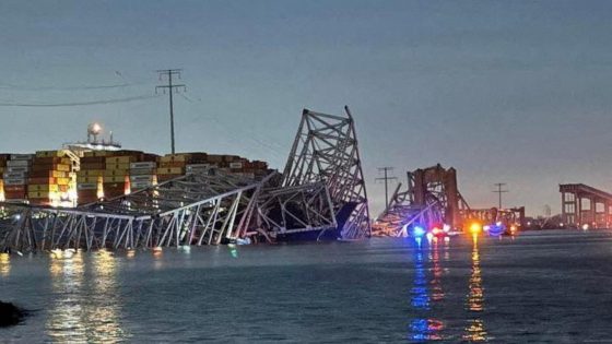 Baltimore bridge collapse live updates: Desperate search after people, vehicles plunge into water – MASHAHER