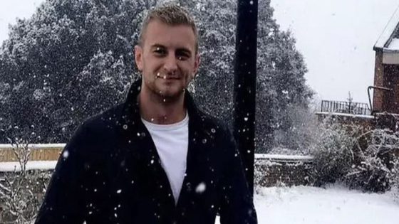 British expat Liam Trimmer tragically dies at his engagement party in Australia after falling backwards and cutting his neck – MASHAHER