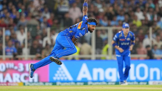 “Where Is Jasprit Bumrah?”: Kevin Pietersen, Sunil Gavaskar Blast Hardik Pandya For Tactical Decision – MASHAHER