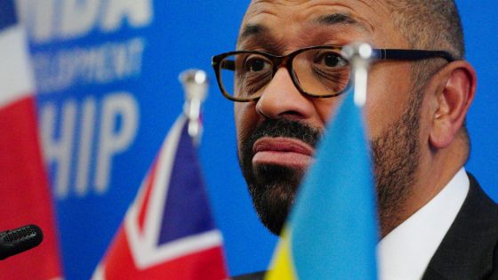 Home secretary James Cleverly spent £165,000 on private chartered flight to Rwanda | Politics News – MASHAHER