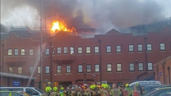 Roof ‘completely destroyed as more than 170 firefighters tackle blaze at London police station | UK News – MASHAHER