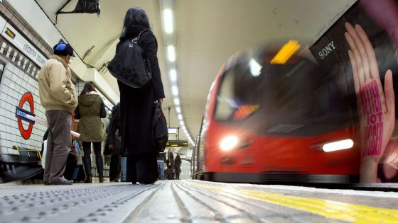 London’s Tube and train fares to be cut on Fridays to lure people back to the city | UK News – MASHAHER