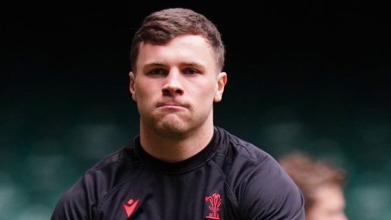 Wales rugby star Mason Grady fined for driving at 115mph along M4 | UK News – MASHAHER