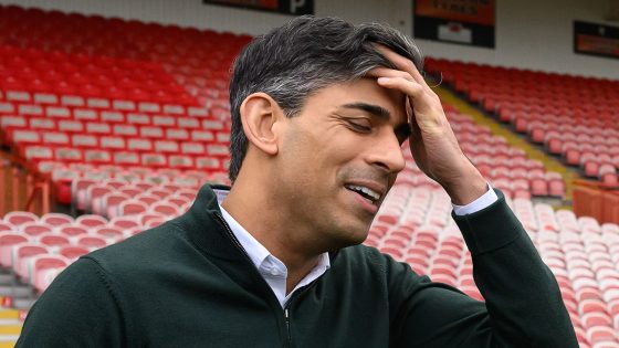 ‘Economy turning a corner’: Rishi Sunak seeks to turn around fortunes amid plot rumours | Politics News – MASHAHER