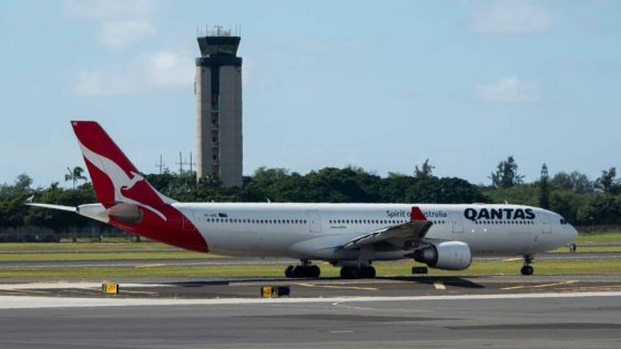 Qantas flight Melbourne to Perth: A very loud bang’ and a priority landing – MASHAHER