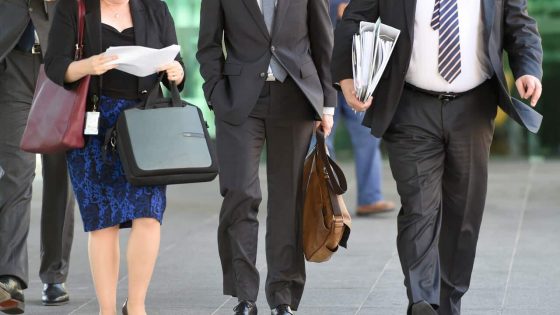 Workplace dress codes: What your boss can and can’t ask – MASHAHER