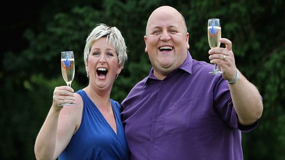 Euromillions winner’s estranged husband still trying to take slice of her fortune despite signing pre-nup – MASHAHER