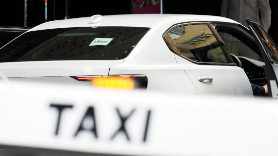 Uber pays $178 million to end legal fight with Australian taxi drivers – MASHAHER