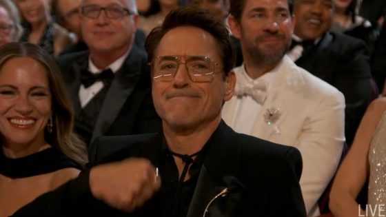 Robert Downey Jr. Looked Extremely Annoyed At The Nasty Jabs Jimmy Kimmel Took In His Oscars Monologue – MASHAHER