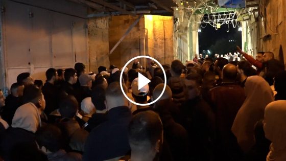 Chaotic Scene Outside Al Aqsa Mosque Before Start of Ramadan – MASHAHER