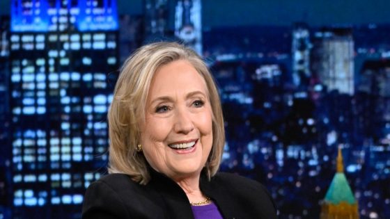 Hillary Clinton Bluntly Sums Up How Trump Compares To Biden As A Candidate – MASHAHER