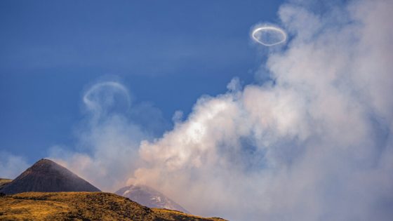 Mount Etna Spews Volcanic Vortex Rings Into Italy’s Sky – MASHAHER