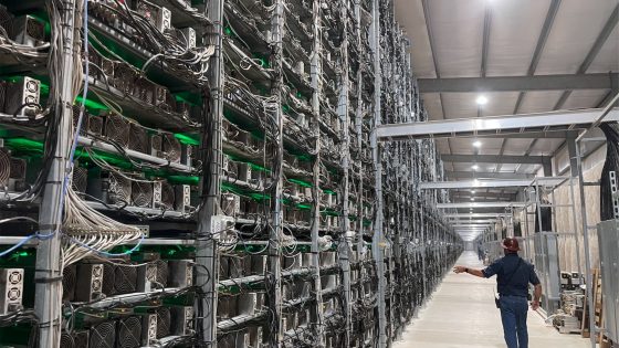 Bitcoin miners get into AI to survive halving – MASHAHER