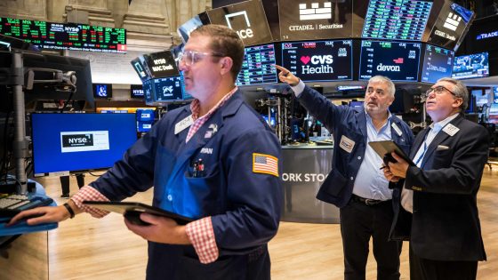 All the market-moving Wall Street chatter from Monday – MASHAHER