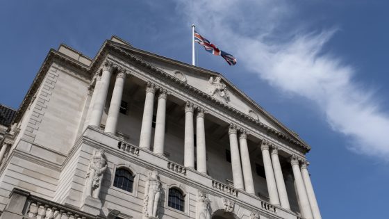 Bank of England scraps fan charts in forecast overhaul – MASHAHER