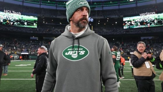 Aaron Rodgers earned only $81.14 in performance-based pay in 2023, lowest in the league – MASHAHER