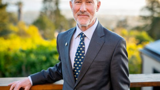 Richard Lyons, Former Business School Dean, Will Be U.C. Berkeley’s New Chancellor – MASHAHER