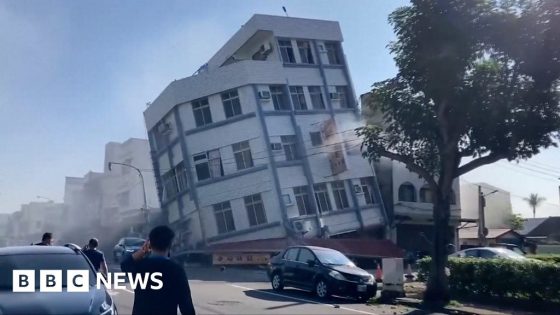 Watch moment 7.4 magnitude earthquake hits Taiwan – MASHAHER