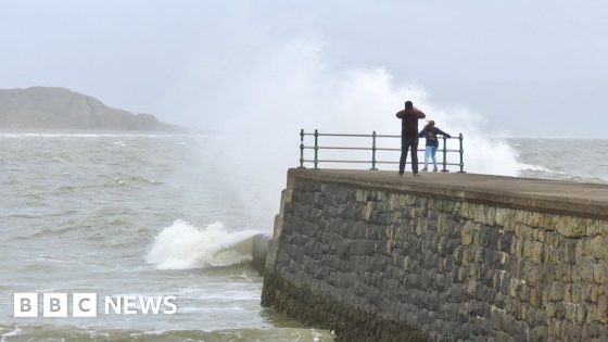 Dozens of UK flights cancelled as Storm Kathleen sweeps in – MASHAHER