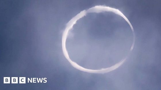 Watch: Mount Etna puffs ‘smoke rings’ in rare display – MASHAHER