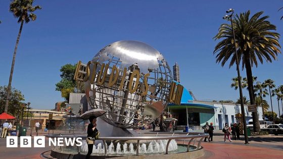 Tram crash at Universal Studios Hollywood injures 15 – MASHAHER