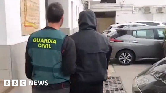 More than 100 arrested in Spain over WhatsApp scam – MASHAHER