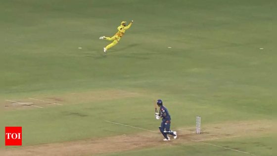 Ravindra Jadeja turns Superman to pull off a one-handed blinder, leaves skipper Ruturaj Gaikwad in total disbelief. Watch | Cricket News – MASHAHER