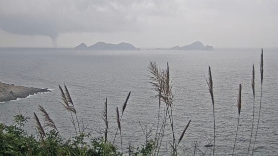 Heavy Rains and a Water Spout Hit Southern China – MASHAHER