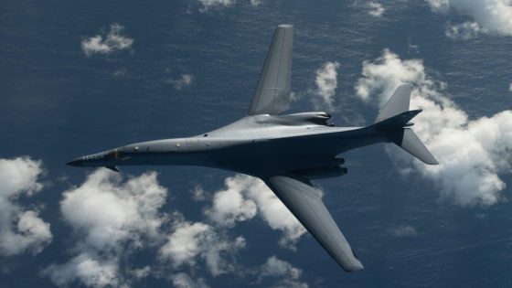 The US Air Force is bringing a 40-year-old supersonic bomber out of mothballs. This is why – MASHAHER