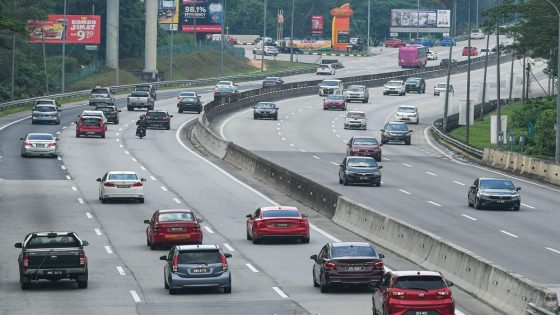 Traffic heading out of Klang Valley under control – MASHAHER