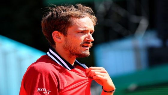 Tennis: Tennis-Medvedev hoping for more clay success with Simon in his corner – MASHAHER