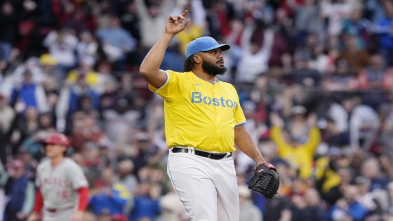 Red Sox reliever Kenley Jansen criticizes quality of ’embarrassing’ baseballs – MASHAHER