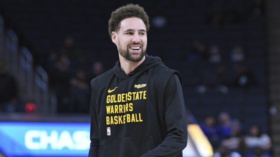 Klay meets young Dubs fans who skipped school to see him in Portland – MASHAHER