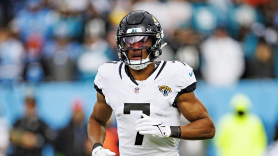 Jaguars release Zay Jones, Joey Slye – MASHAHER