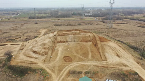 Massive 2,200-year-old tomb with grand interior unearthed in China. See its treasures – MASHAHER