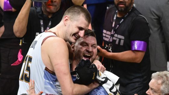 NBA investigating Jokic’s brothers for altercation, punch thrown at fan after Nuggets win – MASHAHER